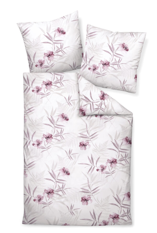 Traumschloss Premium Flanell Bettwäsche - rosa Blüten und Blätter auf hellem Hintergrund 155x220 / 80x80